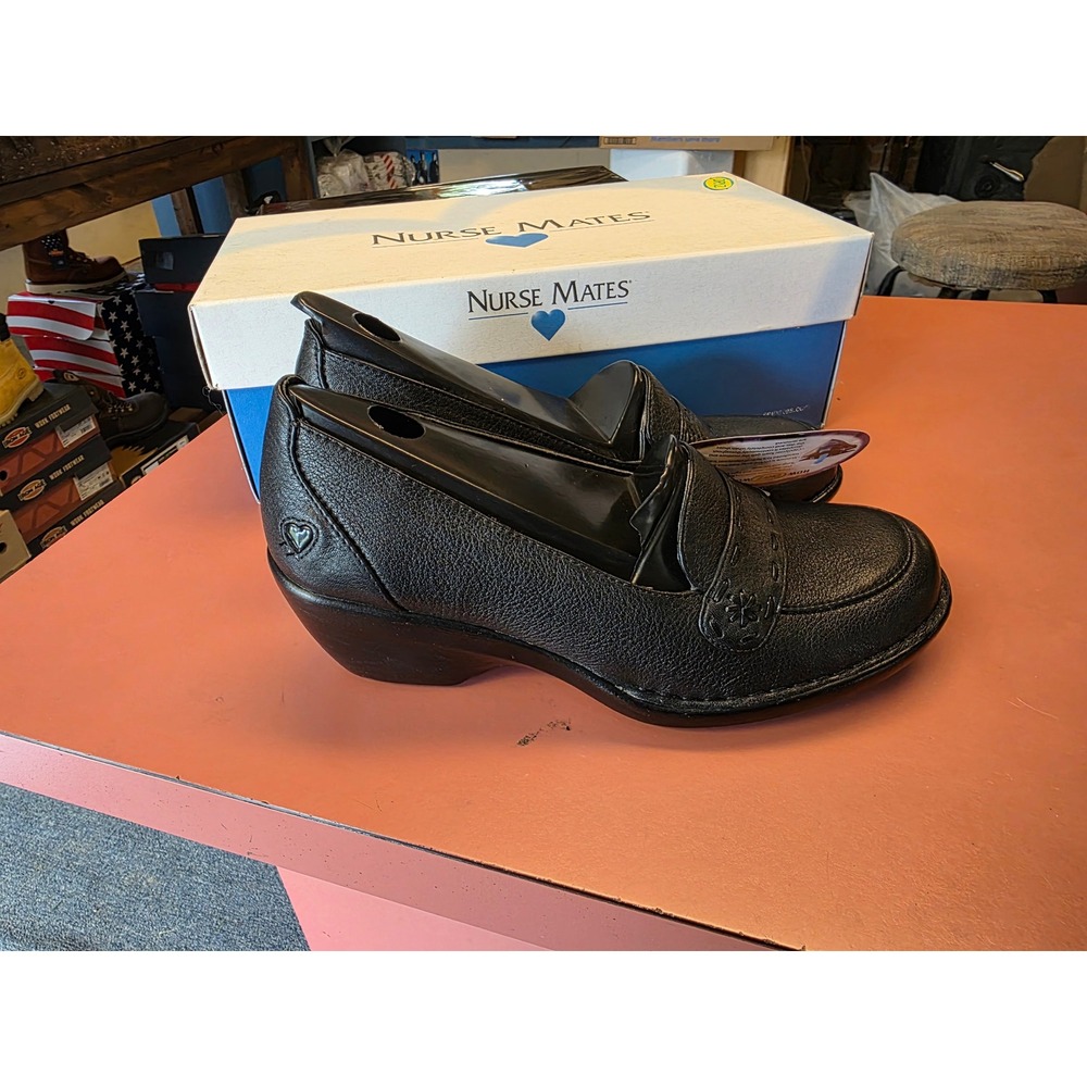 Nurse Mates Tessa Black Leather Slip On Loafers Nursing Shoes Womens 10 M 246401